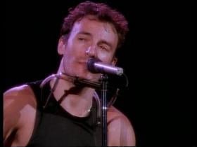 Bruce Springsteen Born To Run (Live)